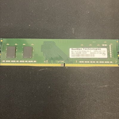 【大宮店】中古  PC4-25600 8GB デスクトップ用(DDR4-3200) 140727 