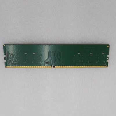 【通販センター】中古  PC4-25600 8GB デスクトップ用(DDR4-3200) 140727 