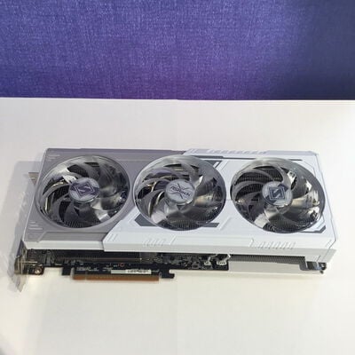 【松山環状枝松店】中古  ASRock RX9070XT SL 16G Steel Legend 16GB (RX9070XT 16G) 4560001137 