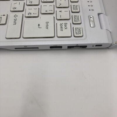 【盛岡都南店】中古  LIFEBOOK UH75/C3(i5-8265U/8GB/SSD256GB/W11P) 4580001652 