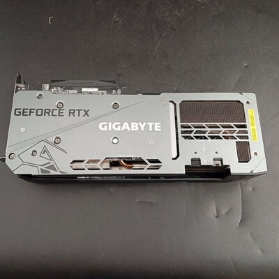 【大須店】中古  GIGABYTE  RTX3070Ti GAMING OC 8G 3120024105 