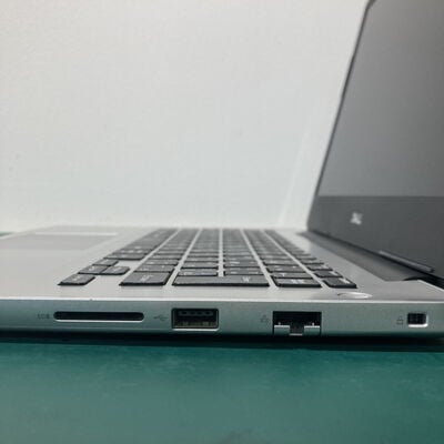 【浦添城間店(沖縄)】中古  DELL inspiron P92G(i5-8265U/8GB/SSD256GB/13.3FHD/W10H) 4780001447 