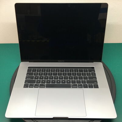 【佐賀南部バイパス店】中古  Apple MacBook Pro 15インチ 2017 スペースグレイ Core i7 2.8GHz/16GB/256GB SSD MPTR2J/A 135871 