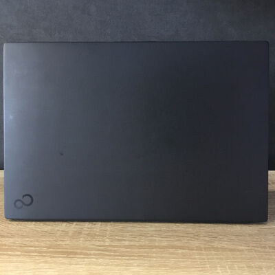 【松山環状枝松店】中古  FUJITSU LIFEBOOK UH90/J3(Core Ultra7 155H/16GB/SSD512GB/なし/オンボード/14/1920&times;1200/W11H) 4560001565 