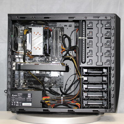 自作PC / Core i7-8700K / GTX1070（中古 THIRDWAVE GALLERIA KT(Intel 