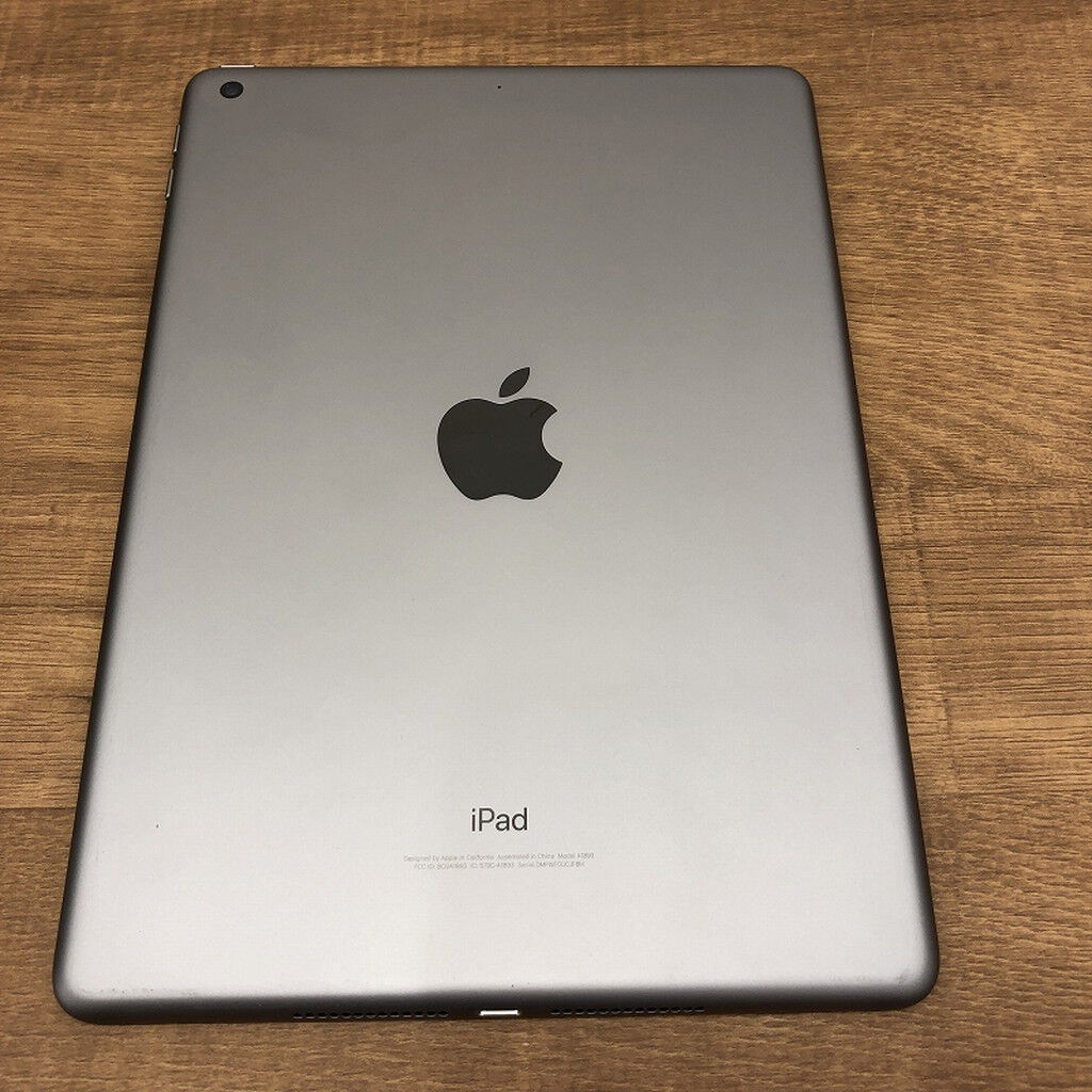中古 Apple iPad (2018) Wi-Fi 128GB スペースグレイ MR7J2J/A