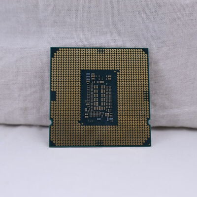 【通販センター】中古  INTEL Core i3 10105 (1200/3.7G/6M/C4/T8) 145174 