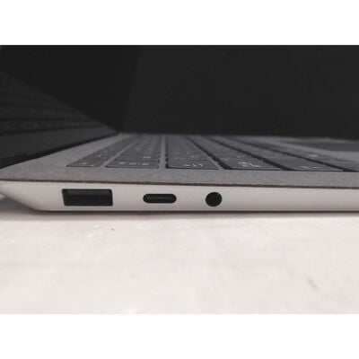 【前橋ｲﾝﾀｰｱｶﾏﾙ店】中古  Microsoft Surface Laptop 3 13.5" (Intel Core i7 1065G7 1.3GHz/16GB/SSD256GB/なし/オンボード/13.5/2256x1504/Wi-Fi/WEBCAM/W11H64) 181925 