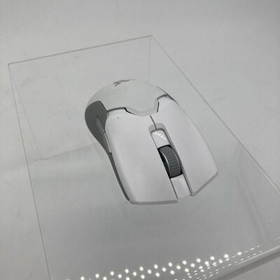 【堺七道店】中古  Razer Viper Ultimate (RZ01-03050100-R3A1) 146981 