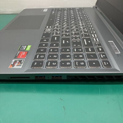 【浦添城間店(沖縄)】中古  VAIO SX14 VJS142シリーズ (i7 10710U/8GB/SSD256GB/WLAN/14FHD) 3280022286 