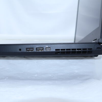 【通販センター】中古  【ジャンク品/保証無/返品質問不可】Lenovo ThinkPad P52　20MAS12700 (Core i7 8750H/16GB/SSD512GB/-/NVIDIA Quadro P1000 4GB/15.6ｲﾝﾁ/1920x1080/Wi-Fi/WEBCAM/-) 176659 