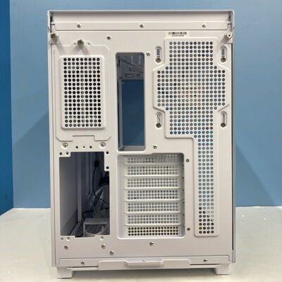 【博多店】中古  MONTECH KING 65 PRO (W)(ATX ｶﾞﾗｽ WH) 3310006765 