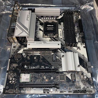 【広島店】中古  ASRock B760 Pro RS/D4 WiFi (B760 1700 ATX DDR4) 3320004978 