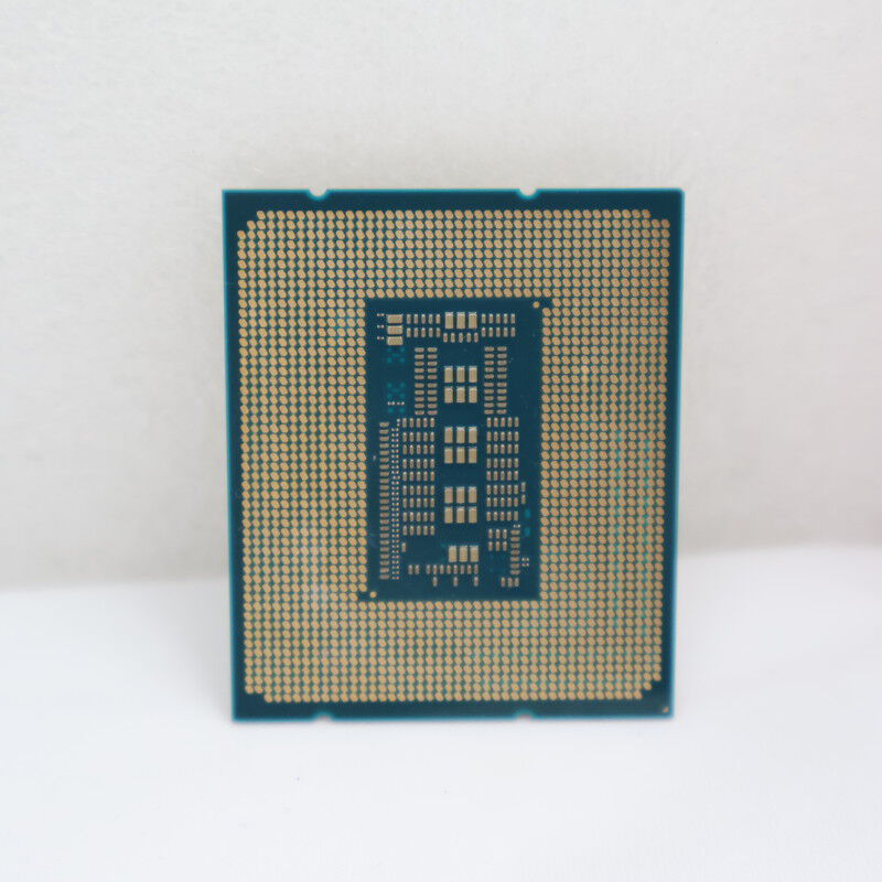 中古 INTEL Core i7 14700F (1700/2.1G/33M/C20/T28) 162951 （388701
