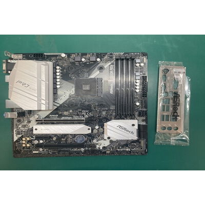 【浦添城間店(沖縄)】中古  ASRock B550M Pro4 (B550 AM4 mATX DDR4) 142938 