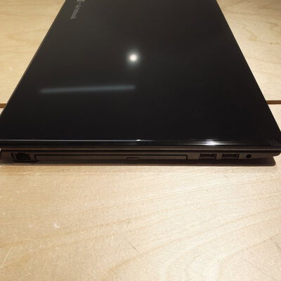 【鹿児島店】中古  TOSHIBA　dynabook T55 GBS(i5-8250U/16GB/SSD500GB/オンボード/15.6/1920*1080/W10H) 4700001135 