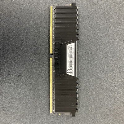 【熊本浜線店】中古  PC4-24000 8GB デスクトップ用 128475 