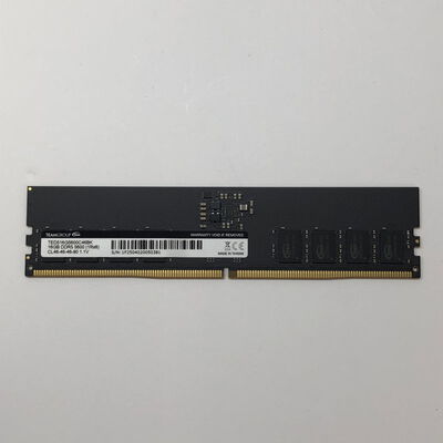 【津ラッツ店】中古  PC5-44800 16GB デスクトップ用(DDR5-5600) 149153 