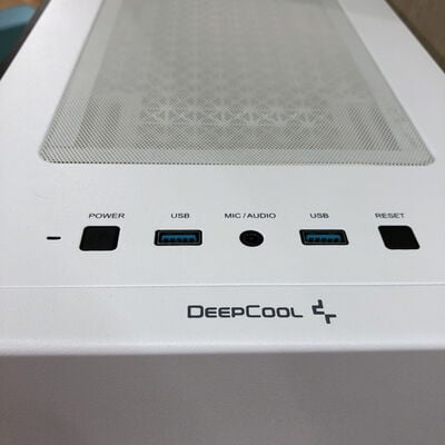 【姫路店】中古  DEEPCOOL MACUBE 110 WH(M-ATX ｶﾞﾗｽ 白) 179201 