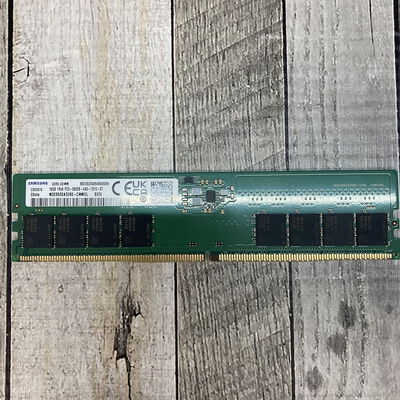 【広島店】中古  Samsung M323R2GA3EB0-CWM(DDR5 PC5-44800 16GB) 1460026031 