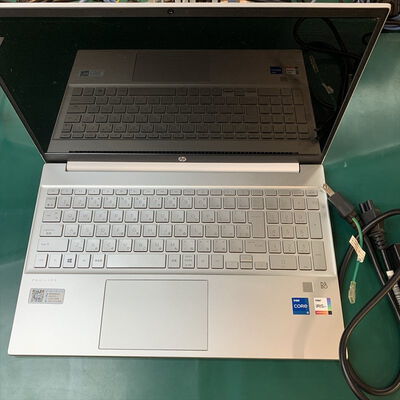 【横浜駅前店】中古  HP Pavilion Laptop15(i5-1135G7/8GB/SSD512GB/W11H) 3400009823 