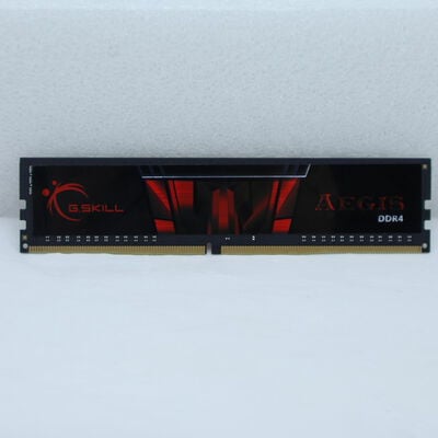 【通販センター】中古  PC4-25600 8GB デスクトップ用(DDR4-3200) 140727 