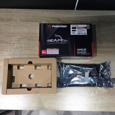 【松山環状枝松店】中古  PowerColor RX9060XT 16G-A (RX9060XT 16G) 179902 