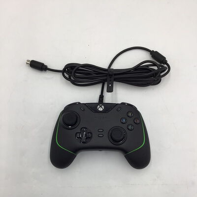 【白山FM松任店】中古  Razer Wolverine V2 (RZ06-03560100-R3M1) 4950002705 