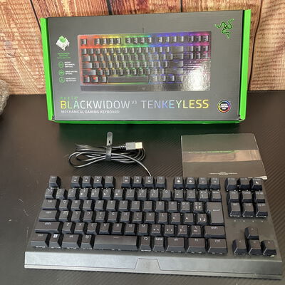 【富士青葉店】中古  Razer BlackWidow V3 Tenkeyless JP - Green Switch 5070001285 