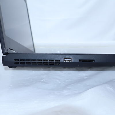 【通販センター】中古  【ジャンク品/保証無/返品質問不可】Lenovo ThinkPad P52　20MAS12700 (Core i7 8750H/16GB/SSD512GB/-/NVIDIA Quadro P1000 4GB/15.6ｲﾝﾁ/1920x1080/Wi-Fi/WEBCAM/-) 176659 