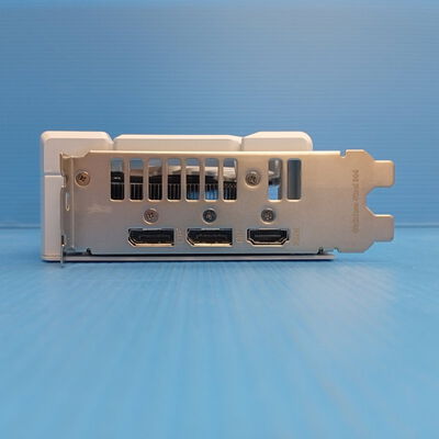 【大須店】中古  ASUS DUAL-RX9060XT-16G-WHITE (RX9060XT 16GB) 189000 
