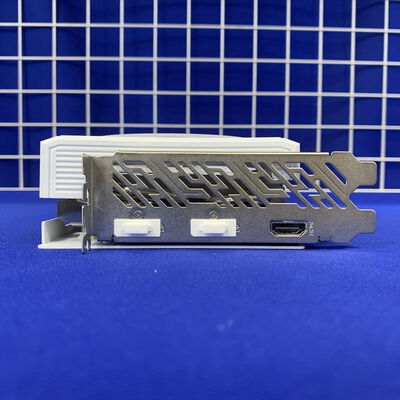 【横浜駅前店】中古  ASRock RX9060XT SL 16GO(RX9060XT Steel Legend 16G) 179896 