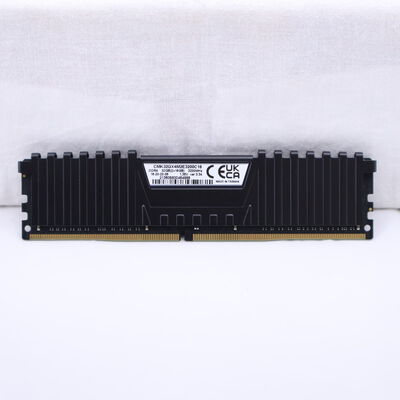 【通販センター】中古  PC4-25600 16GB デスクトップ用(DDR4-3200) 140728 