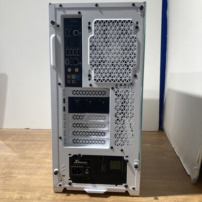 【富山本郷店】中古  自作PC(i5 14600KF/DDR4 32GB/無し/RX9060XT 8GB/OS無し) 4760001745 