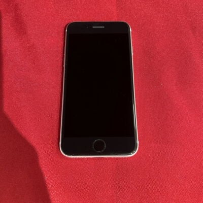 【静岡東瀬名店】中古  【au】Apple iPhoneSE 4.7インチ (第2世代/2020) 64GB (ホワイト) MHGQ3J/A 新パッケージ版 146172 