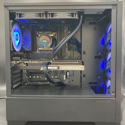 【熊本浜線店】中古  自作PC(i7 13700/32GB/SSD1TB/RTX4070Ti/W11H) 5370000713 