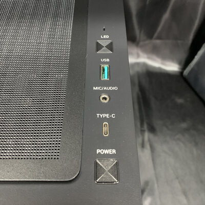 【横浜駅前店】中古  自作PC ゲーミングミドルタワーPC (Intel Core i7 14700F /32GB/SSD1TB/RTX4070/W11H/有線LAN◯無線LAN?) 3400008918 