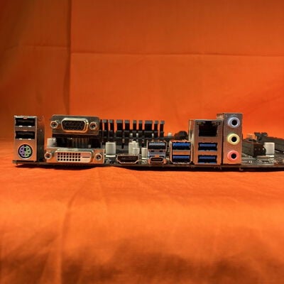 【なんば店】中古  ASRock B450M Pro4 (B450 AM4 mATX DDR4) 137907 