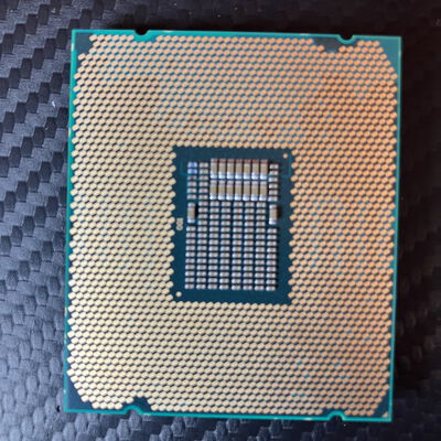 【富士青葉店】中古  INTEL Core i9 10900X (2066/3.7/19.25M/C10/T20) 141587 