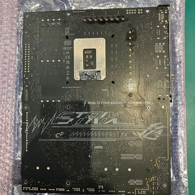 【鹿児島店】中古  ASUS ROG STRIX B660-F GAMING WIFI (B660 ATX DDR5) 150343 