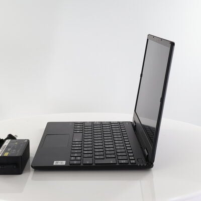 【秋葉原本店】中古  NEC_VersaPro_VRT10C-6(i5-10210Y/8GB/SSD128GB/W11P) 3410016212 