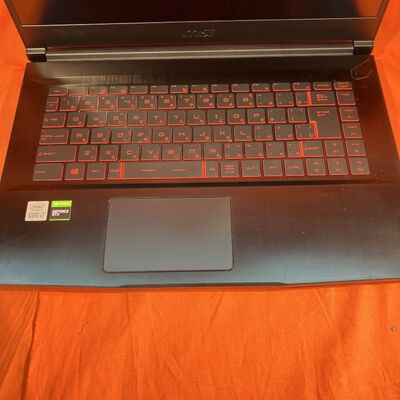 【なんば店】中古  MSI GF63 Thin 10SC-042JP (i7 10750H/32GB/SSD512GB/GTX1650/WLAN/15.6FHD/W10H64) 3280021344【10/30値下げ!】 