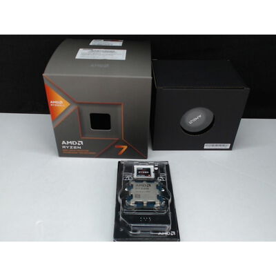 【前橋ｲﾝﾀｰｱｶﾏﾙ店】中古  AMD Ryzen 7 8700G (AM5/4.2GHz/24M/C8/T16/65W) 166430 