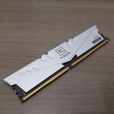 【鹿児島店】中古  PC4-25600 32GB デスクトップ用 143224 