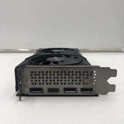 【福井日之出店】中古  PNY GeForce RTX 4060 8GB VERTO ダブルファン VCG40608DFXPB1（RTX4060 8GB） 3480041242 