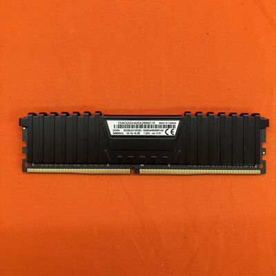 【なんば店】中古  PC4-21300 16GB デスクトップ用 135638 