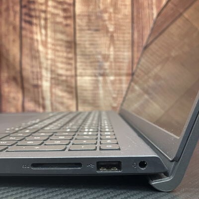 【富士青葉店】中古  DELL Inspiron 15 3520(i5-1135G7/8GB/SSD512GB/W11H) 5070001876 