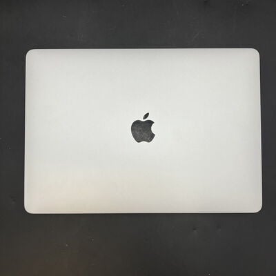 【熊本浜線店】中古  Apple MacBook Pro 13.3インチ (Core i5 2.0GHz/16GB/512GB) シルバー Touch Bar Magic Keyboard搭載モデル MWP72J/A (Early 2020) 4860000915 
