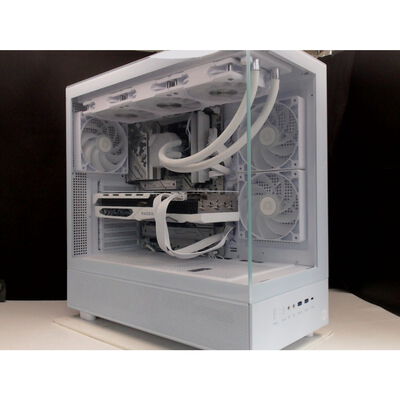 【前橋インターアカマル店】中古  自作パソコン(Ryzen 7 9700X/32GB/SSD1TB/RX7800XT/OS無し) 4540001662