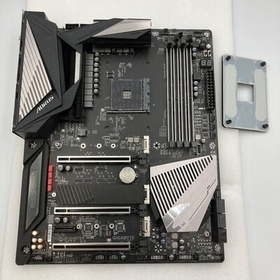 【新潟店】中古  GIGABYTE X570 AORUS MASTER (X570 AM4 ATX DDR4) 140043 